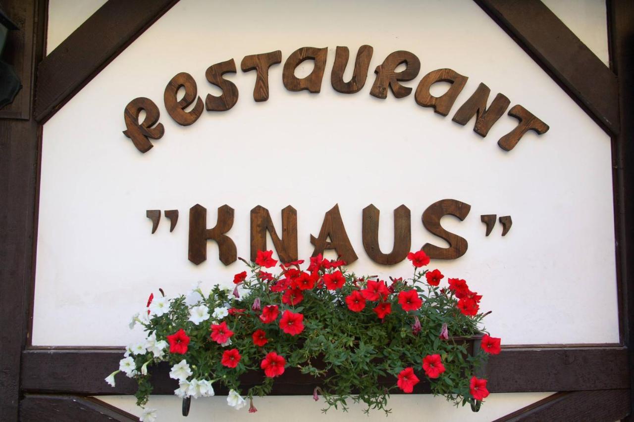 Knaus Apartments Chernivtsi Exterior foto