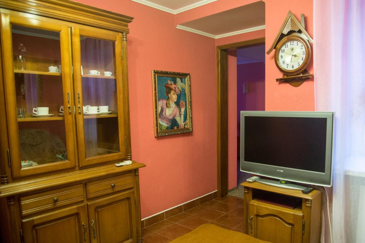 Knaus Apartments Chernivtsi Exterior foto